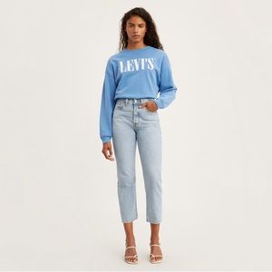 LEVI’S Light Wash Wedgie Fit Jeans